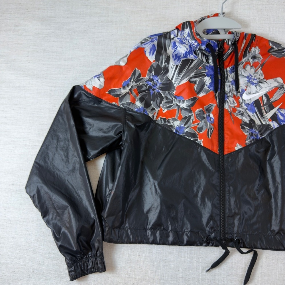 Nike Sportswear Womens S Floral Cropped Windrunner Jacket Black Red Hooded - Picture 10 of 11